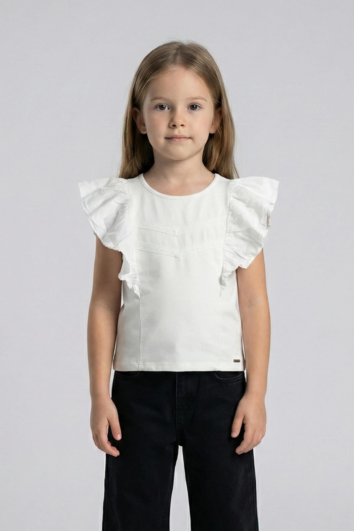 Fırfırlı Sıfır Kol Dantel Detaylı Kız Çocuk Tişört Beyaz - 9 Yaş