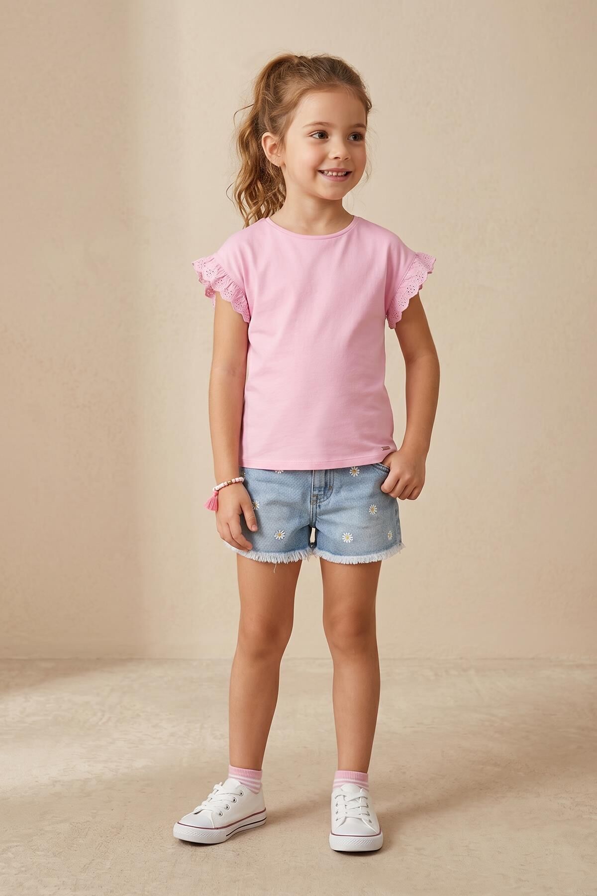 Fırfır Kol Detaylı Kısa Kol Regular Kız Çocuk Tişört Pudra - 8 Yaş