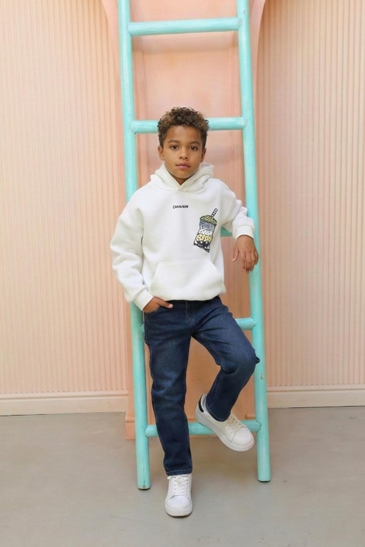 CEP PARÇASI DETAYLI ERKEK KOT PANTOLON ORTA MAVİ - 9 Yaş