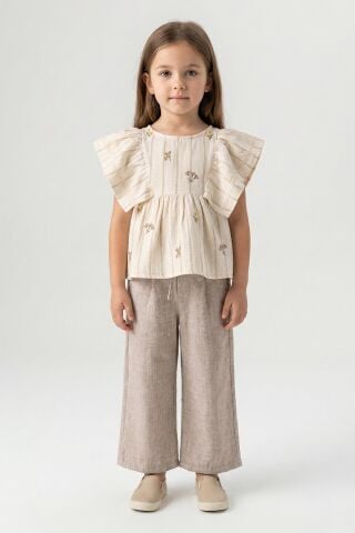 Keten Görünümlü Gömlek ve Bağcıklı Pantolon 2'li Kız Çocuk Takımı Bej - 6 Yaş
