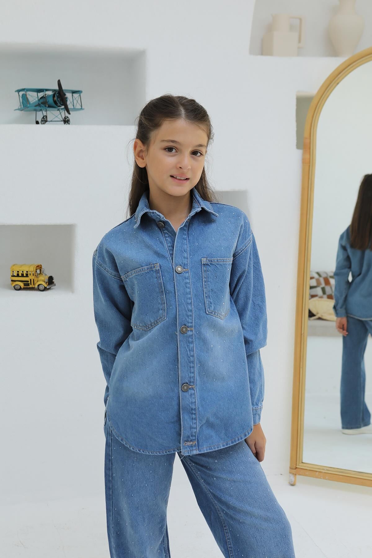 Taşlı Kot Gömlek ORTA MAVİ - 9 Yaş
