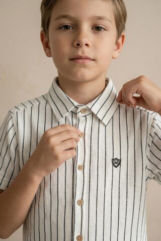 Çizgili Kısa Kol Dokulu Erkek Çocuk Gömlek Siyah - 9 Yaş