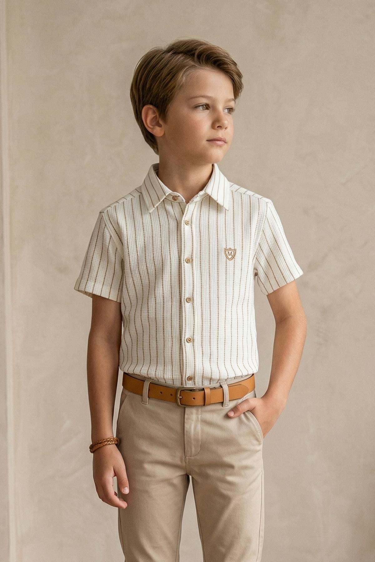 Çizgili Kısa Kol Dokulu Erkek Çocuk Gömlek KAHVE - 9 Yaş